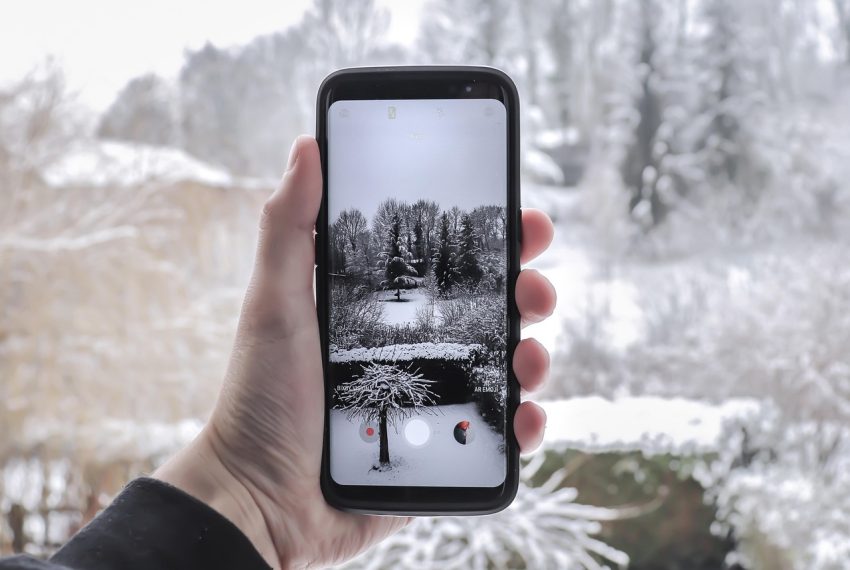 iPhone 16e